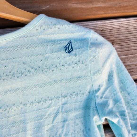 DAINTY VOLCOM 3/4 Sleeve Women's Medium Mint Green Shirt Bow Detail Gem ROMANTIC - Picture 3 of 9